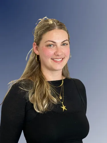 Jacqueline, Praxismanagerin