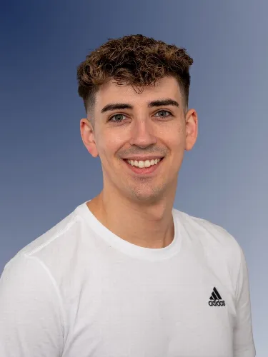 Tim, Physiotherapeut